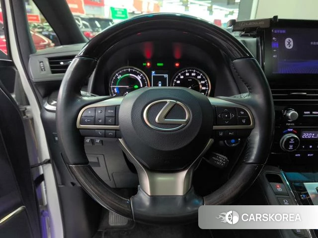 Lexus LM id 4291449 из Китая 31