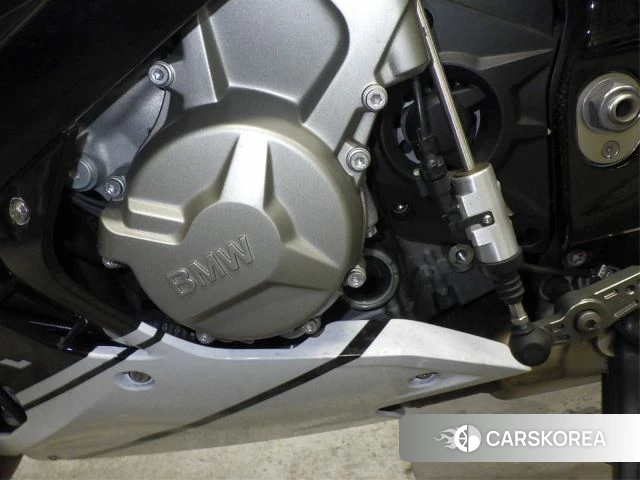 Engine photo