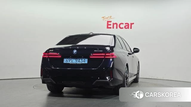 BMW i5 (G60) id 4494196 из Кореи 27