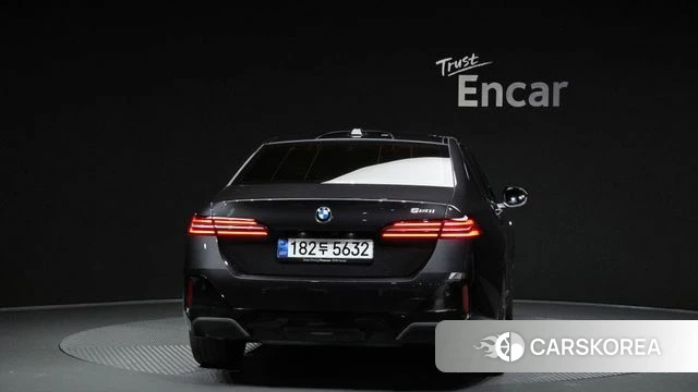 BMW 5 Series (G60) id 4493960 из Кореи 14