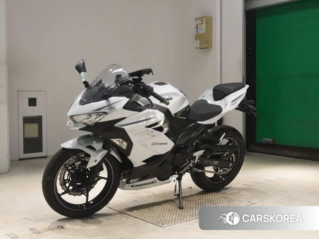 Kawasaki NINJA 400 2022 из Японии, фото 4