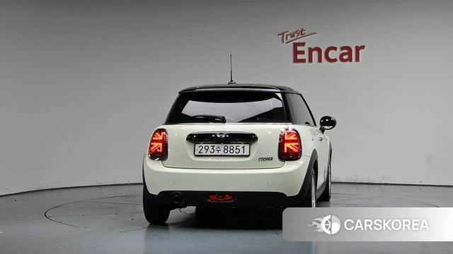 Mini Cooper id 4508390 из Кореи 24