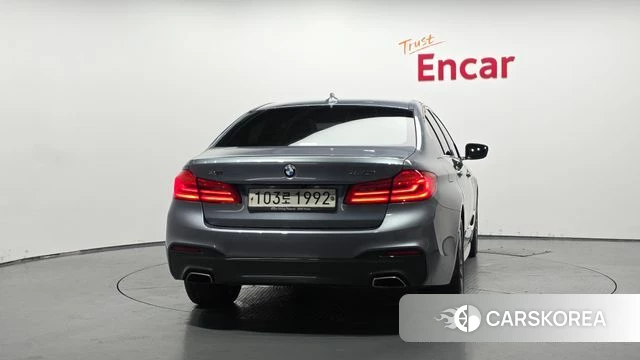 BMW 5 Series (G30) id 4587448 из Кореи 14