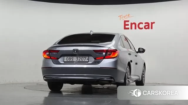 Honda Accord 10th Generation id 3356954 из Кореи 14