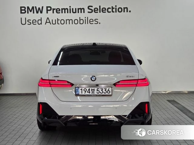 BMW 5 Series (G60) id 3805650 из Кореи 13