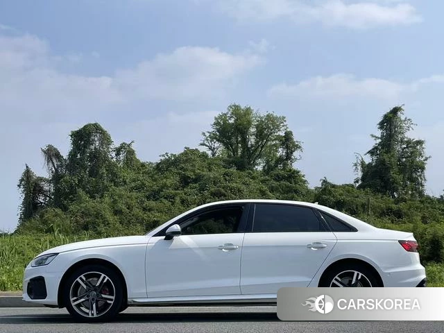 Audi A4L id 4265112 из Китая 17