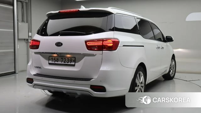 Kia The New Carnival id 4760138 из Кореи 14
