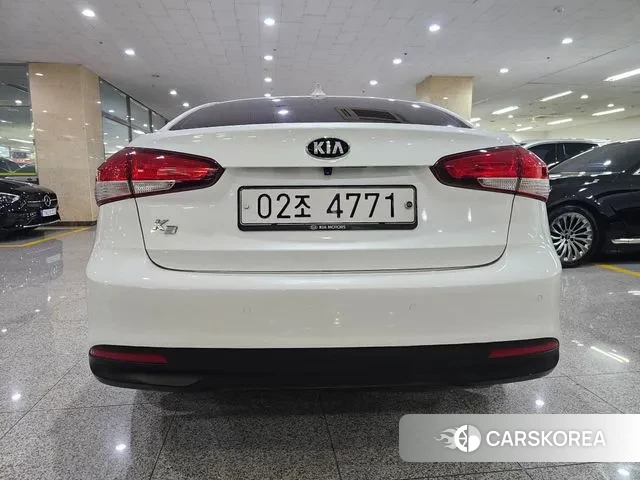 Kia The New K3 id 3227037 из Кореи 14