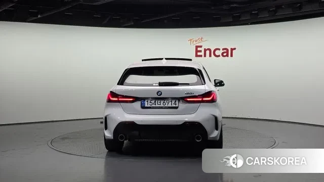 BMW 1 Series (F40) id 3348019 из Кореи 14