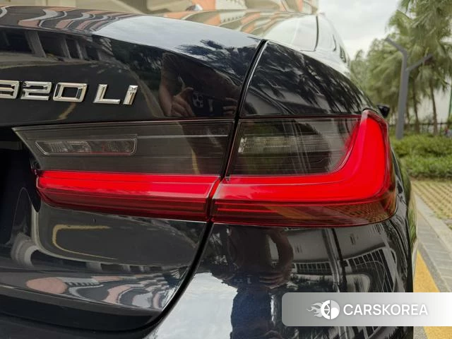 BMW 3 series id 4368110 из Китая 9