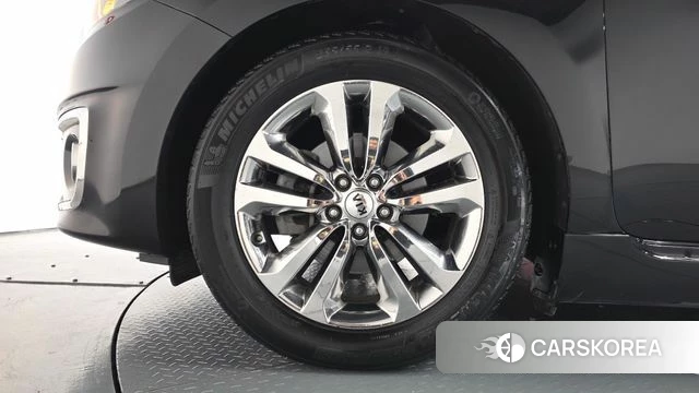 Kia All New Carnival id 4483250 из Кореи 34