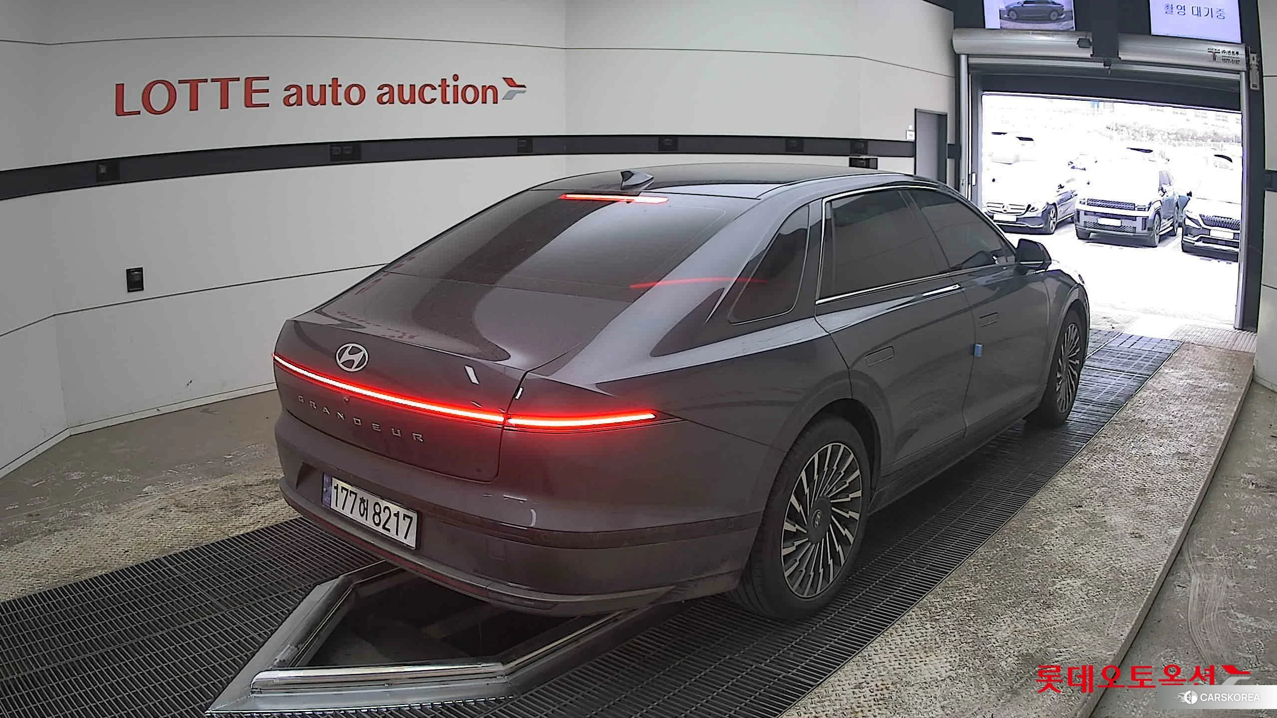 Hyundai Grandeur id 3869295 из Кореи 31