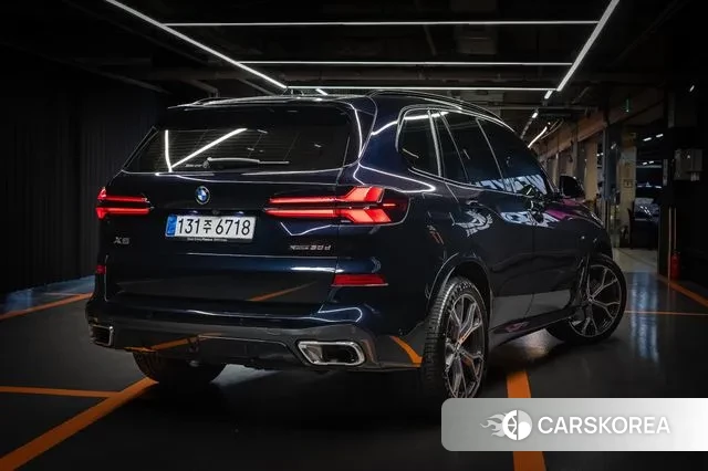 BMW X5 (G05) 2025 Черный из Кореи, фото 5