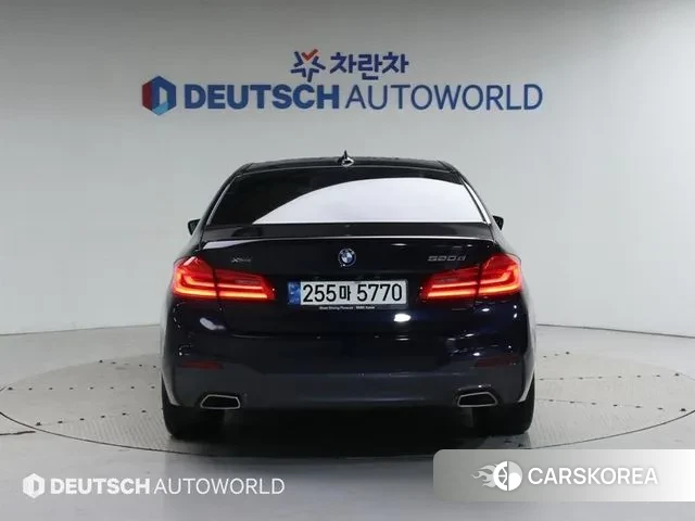 BMW 5 Series (G30) id 3470055 из Кореи 14