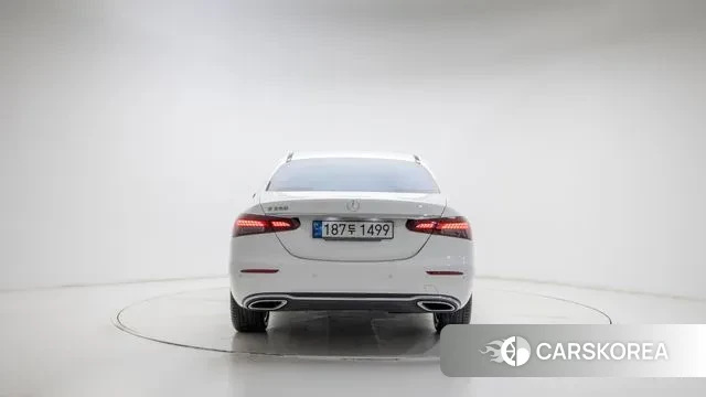 Mercedes-Benz E-Class W213 id 3759411 из Кореи 13