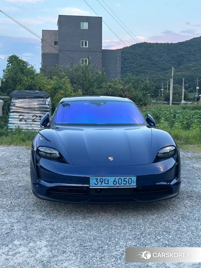 Porsche Taycan id 3878815 из Кореи 10