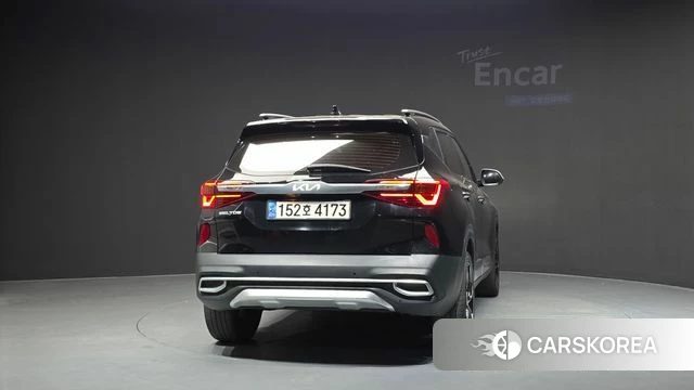 Kia Seltos id 4711708 из Кореи 14
