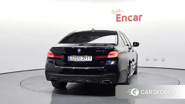 BMW 5 Series (G30) id 3601338 из Кореи 14