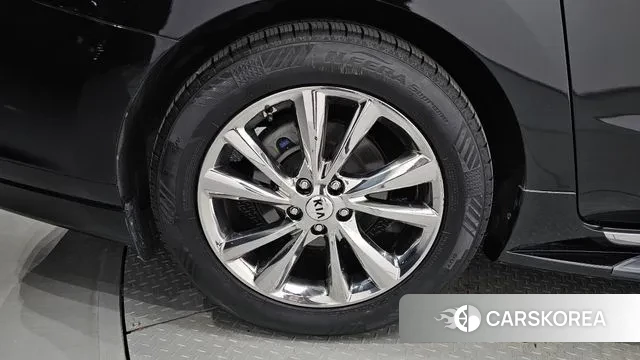 Kia The New Carnival id 3598933 из Кореи 14