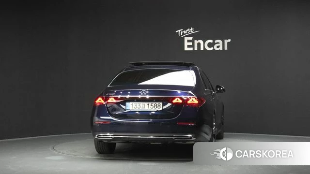Mercedes-Benz E-Class W214 id 4468623 из Кореи 27
