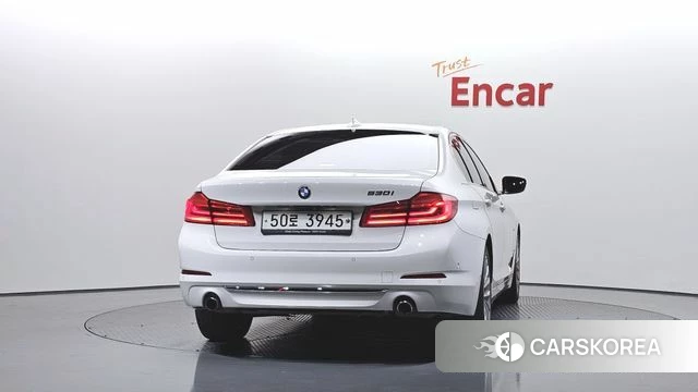 BMW 5 Series (G30) id 4849892 из Кореи 27