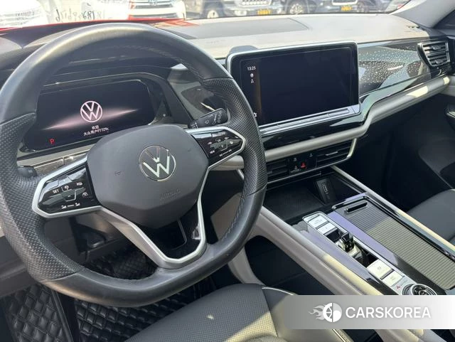 Volkswagen Tourang id 4260062 из Китая 7