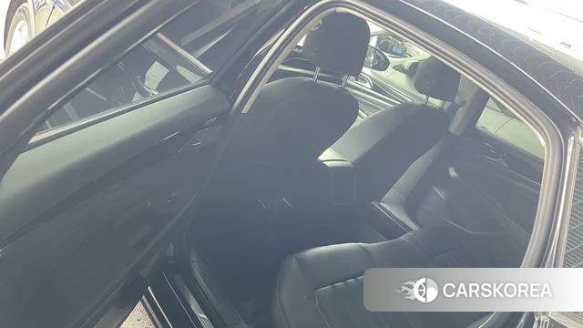 Volkswagen Passat PHEV 2022 Черный из Китая, фото 4
