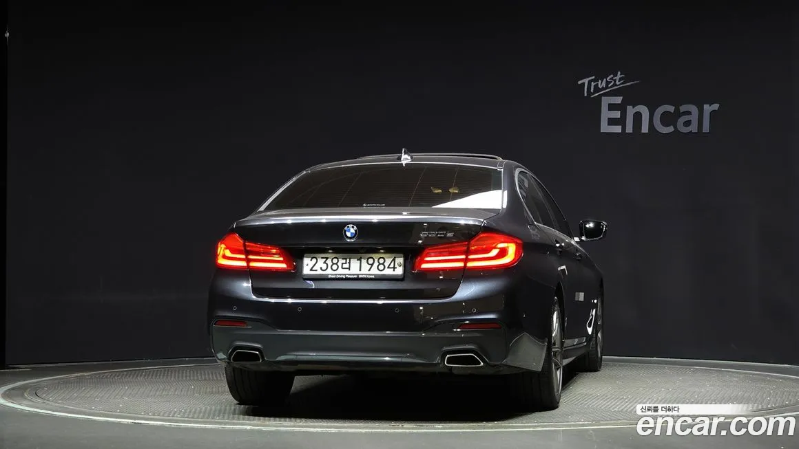 BMW 5 Series (G30) id 2088125 из Кореи 14