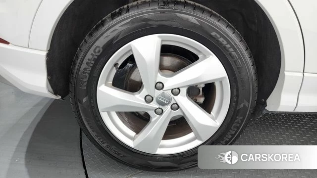 Audi Q3 (F3) id 4331122 из Кореи 26