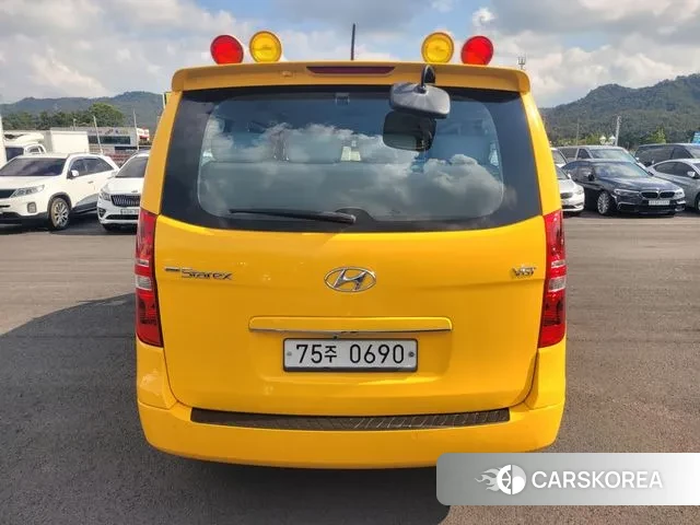 Hyundai The New Grand Starex id 3308122 из Кореи 14