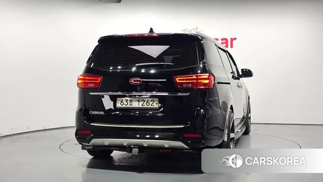 Kia The New Carnival id 2971539 из Кореи 14