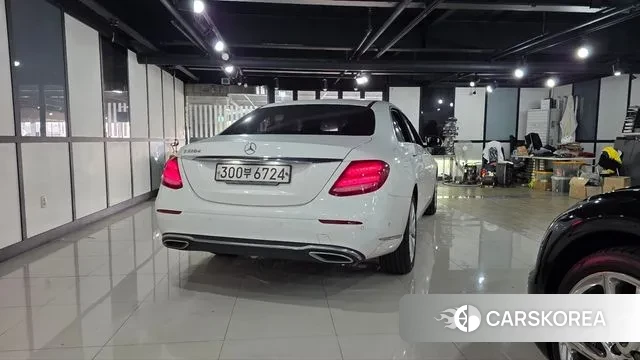 Mercedes-Benz E-Class W213 2019 Белый из Кореи, фото 6