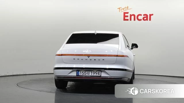 Hyundai Grandeur Hybrid (GN7) id 4613119 из Кореи 14
