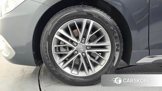 Hyundai Grandeur IG id 4447806 из Кореи 25