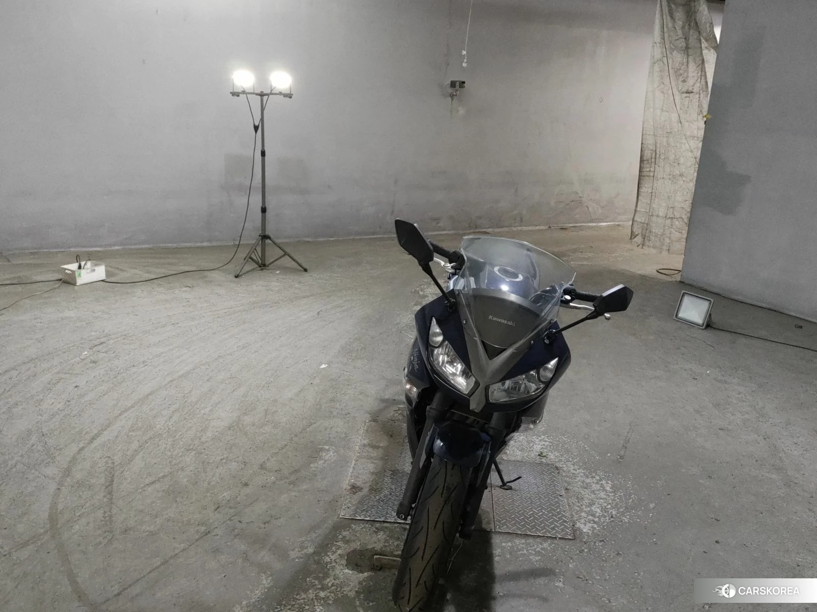 Kawasaki NINJA 400R 2012 из Японии, фото 4