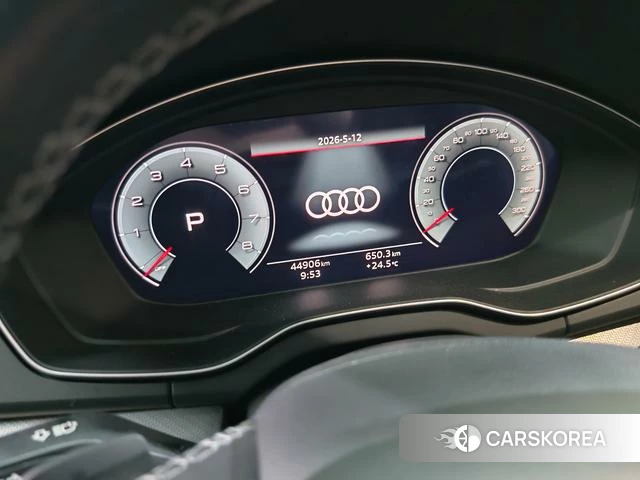 Audi Q5L 2022 Черный из Китая, фото 4