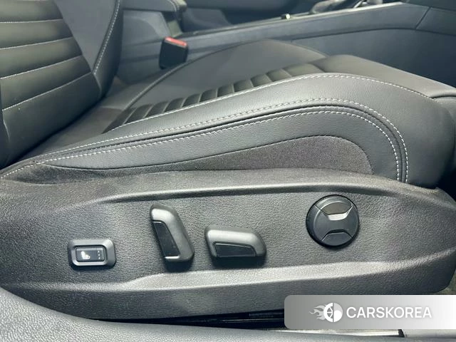 Volkswagen Magotan id 4190370 из Китая 30