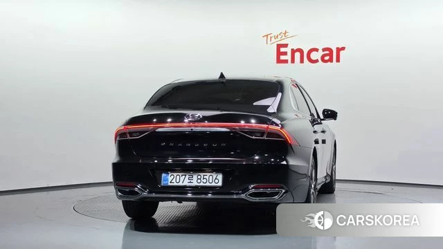 Hyundai The New Grandeur IG id 4736329 из Кореи 26