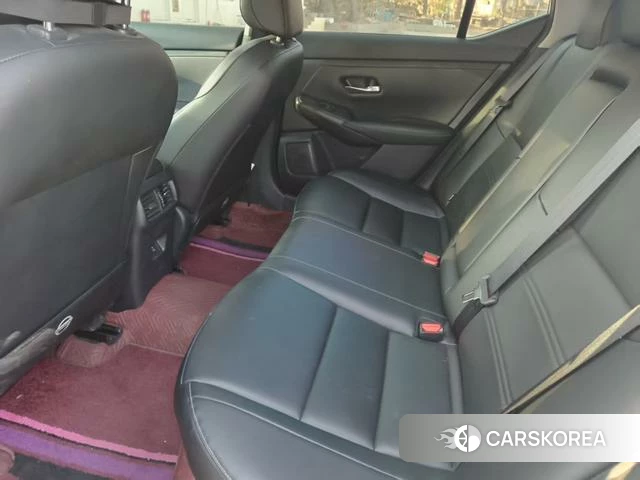 Nissan Xuan Yi 2024 Белый из Китая, фото 4
