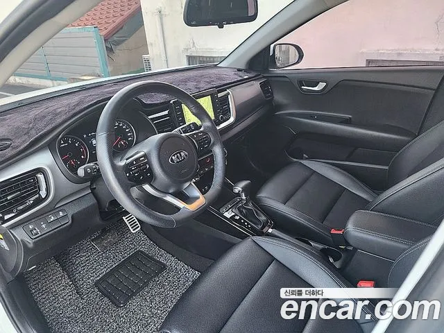 Kia Stonic id 2536561 из Кореи 13