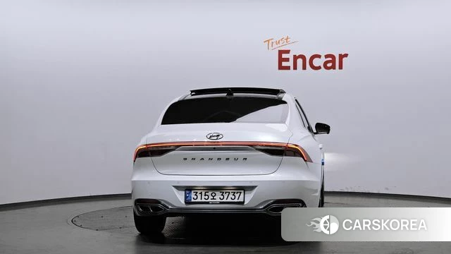 Hyundai The New Grandeur IG id 3935928 из Кореи 14