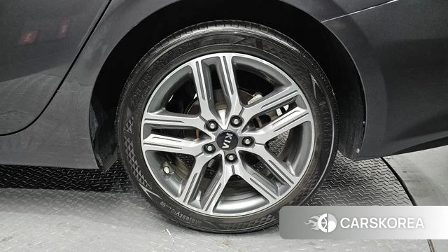 Kia Come New K3 id 3873403 из Кореи 14