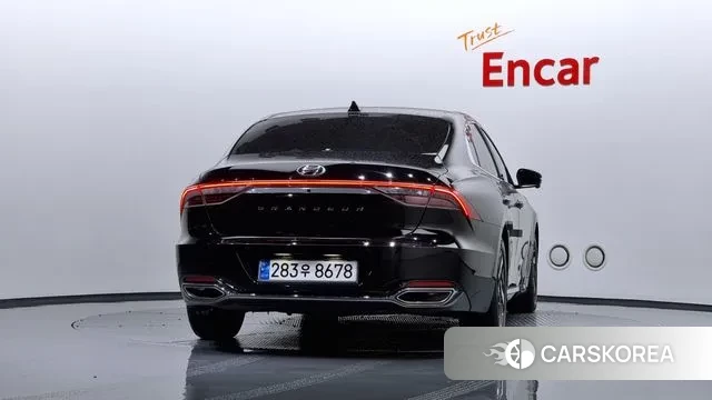 Hyundai The New Grandeur IG Hybrid id 3232901 из Кореи 14