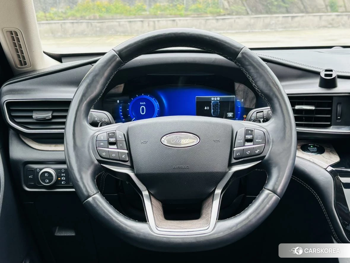 Ford Explorer id 4406122 из Китая 13