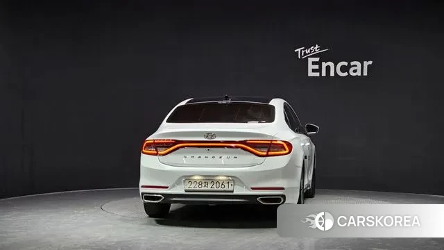 Hyundai Grandeur IG id 3627295 из Кореи 14