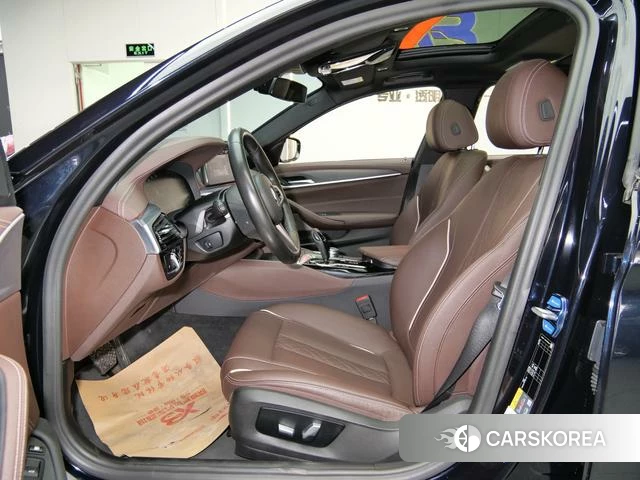 BMW 5 series PHEV id 4333344 из Китая 24
