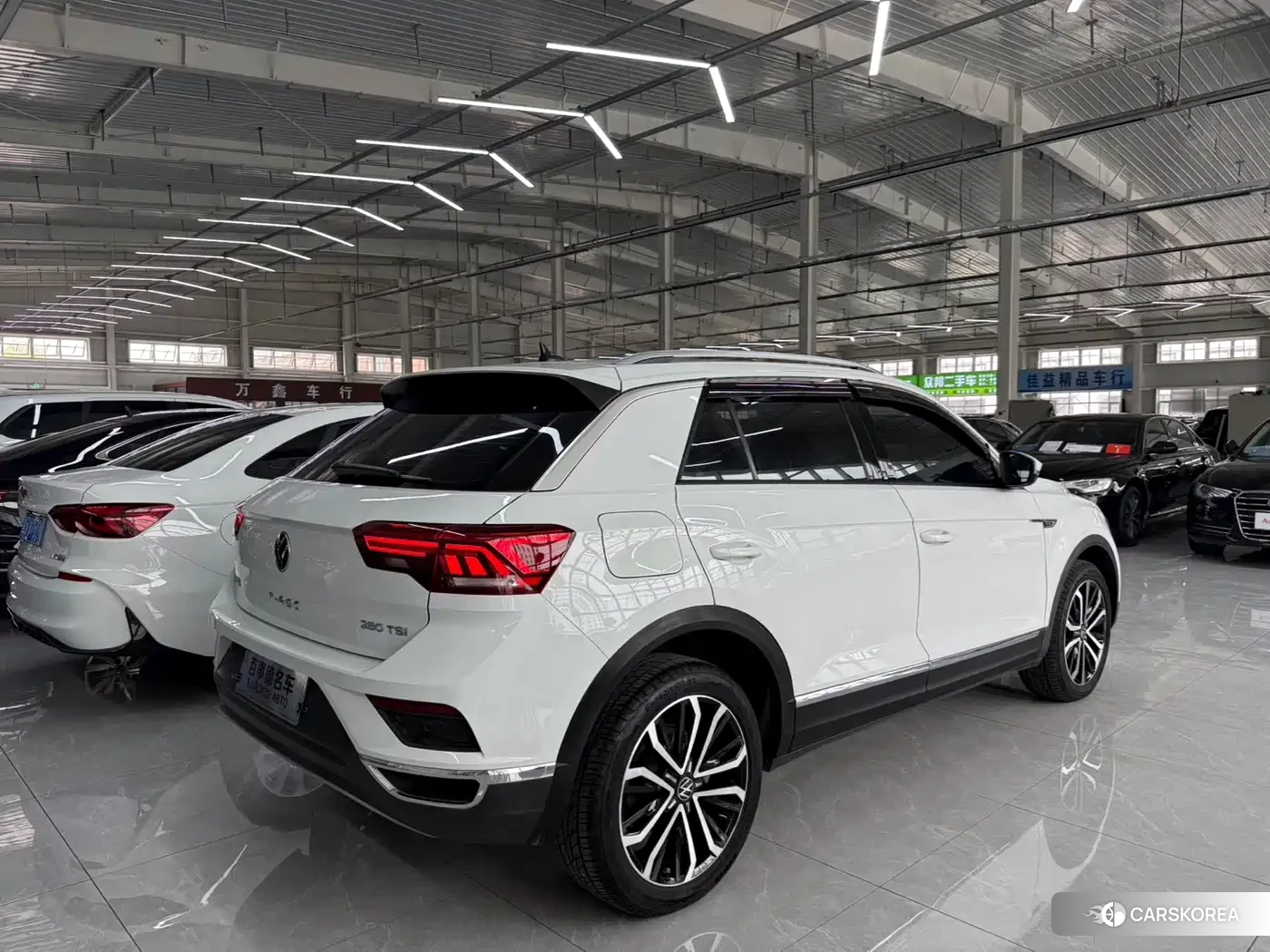 Volkswagen T-Roc id 4628194 из Китая 17