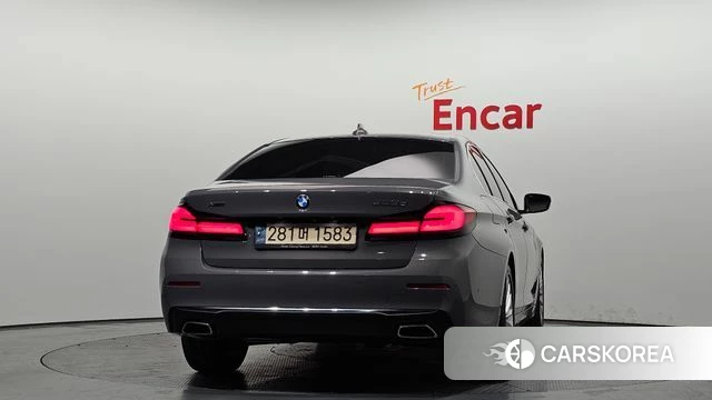 BMW 5 Series (G30) id 4282356 из Кореи 25