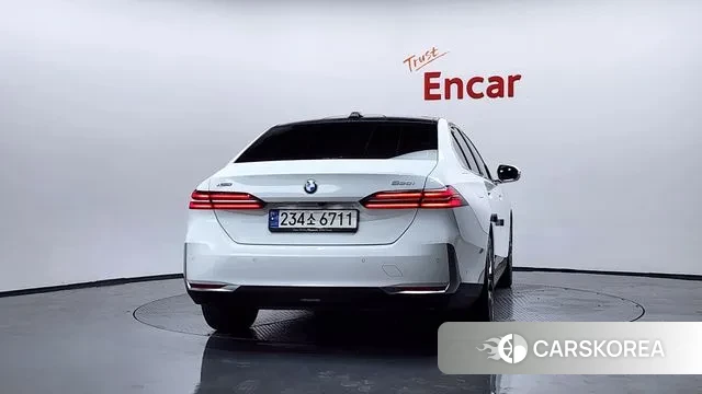 BMW 5 Series (G60) id 3341718 из Кореи 14