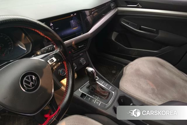 Volkswagen Bora id 4328712 из Китая 11